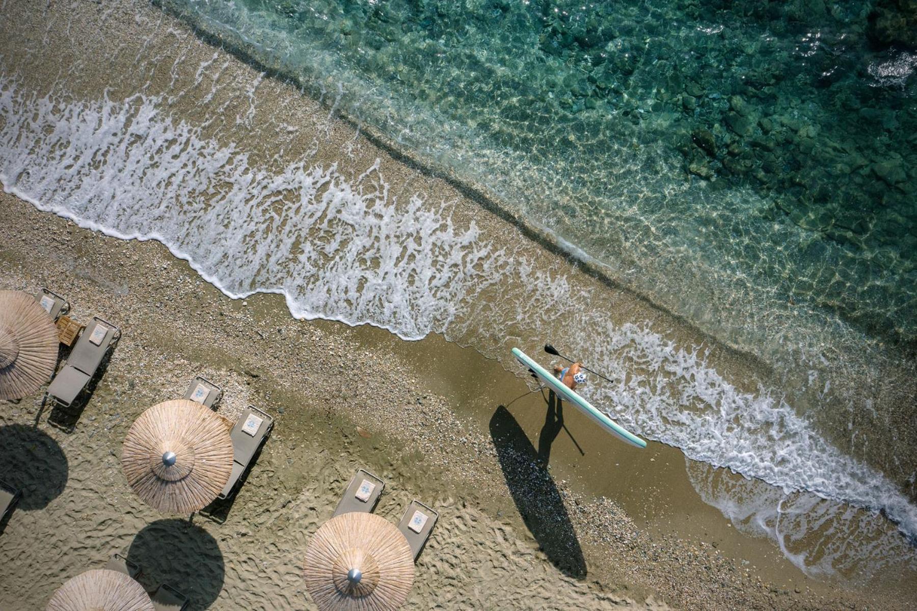 Aneroussa Beach Hotel Баці Екстер'єр фото
