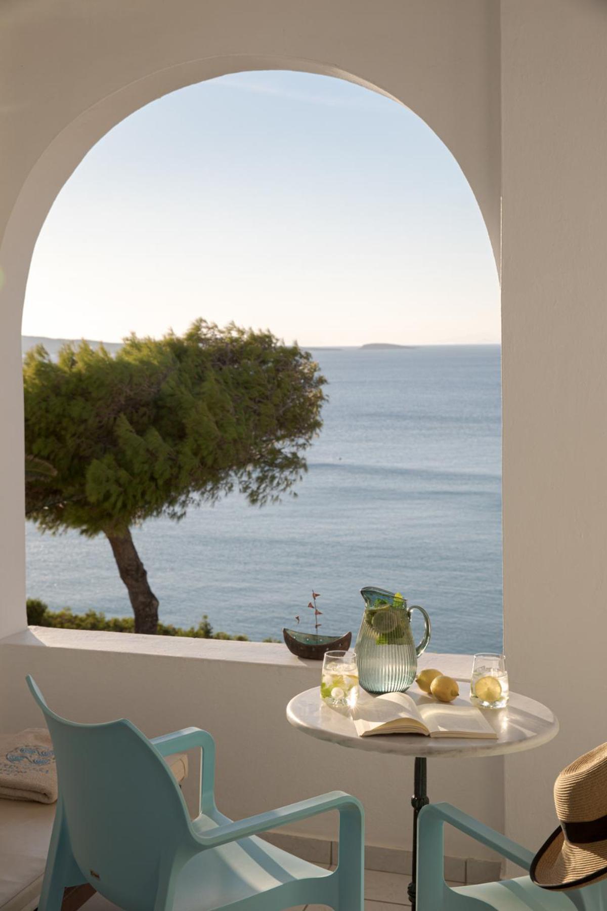 Aneroussa Beach Hotel Баці Екстер'єр фото