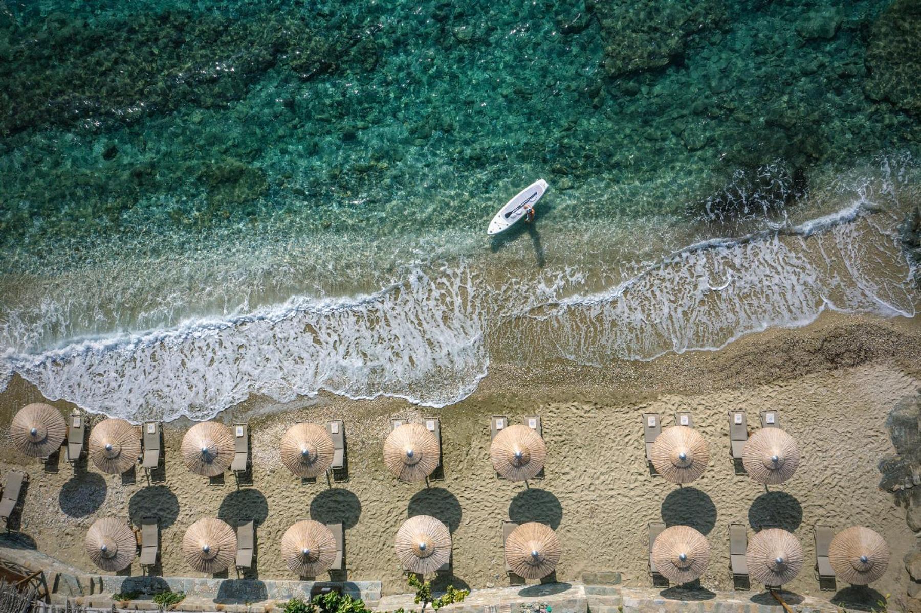 Aneroussa Beach Hotel Баці Екстер'єр фото