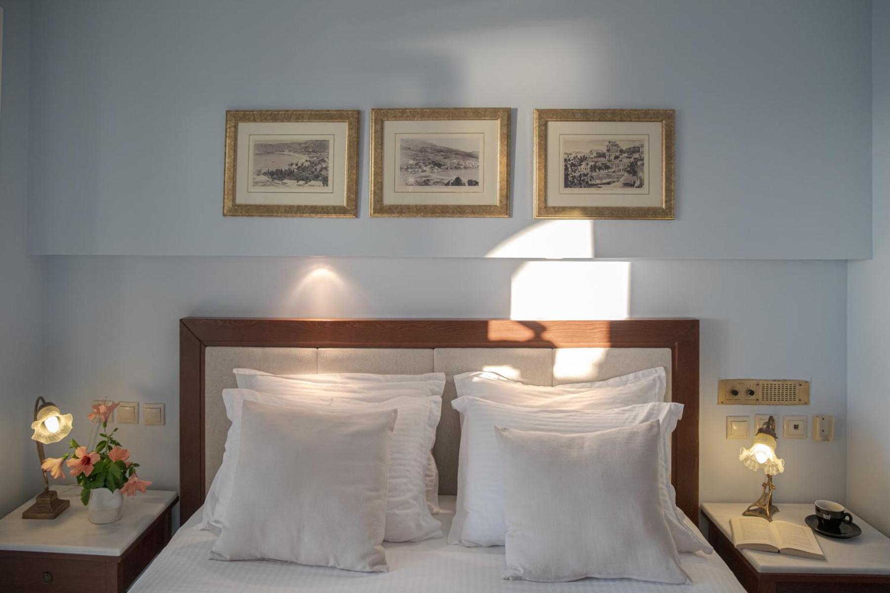 Aneroussa Beach Hotel Баці Екстер'єр фото
